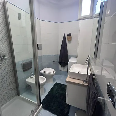 דירה La Casa Di Ninarella נאפולי